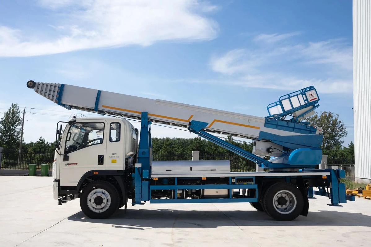 南京高淳云梯上料车租赁费用